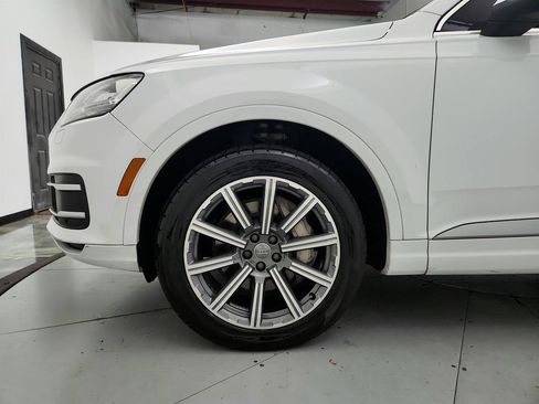 Used 2019 Audi Q7 2.0T Premium Plus w/ Premium Plus Package AWD/4WD image 45