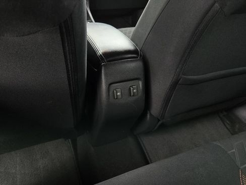 Certified 2023 Nissan Kicks SR FWD image 14