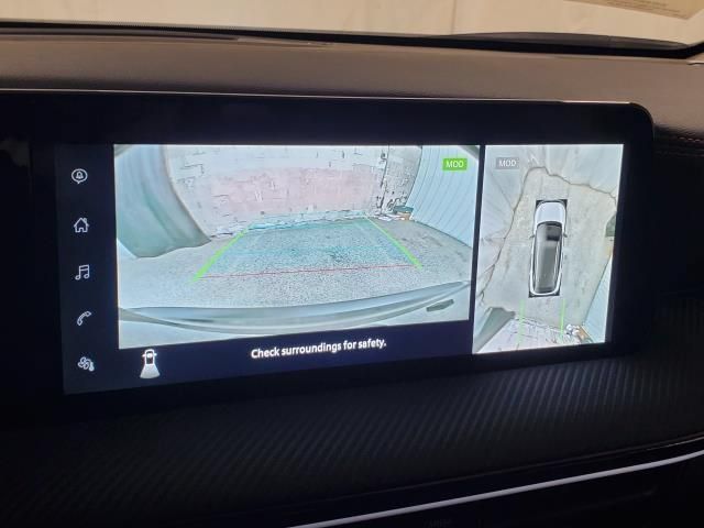 Used 2025 Nissan Kicks SR AWD/4WD image 22