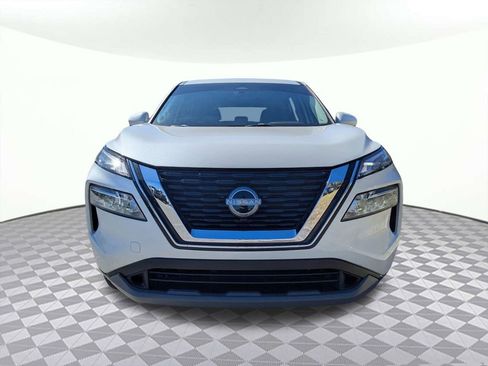 Used 2023 Nissan Rogue SV image 8