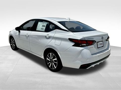 New 2025 Nissan Versa SV image 4