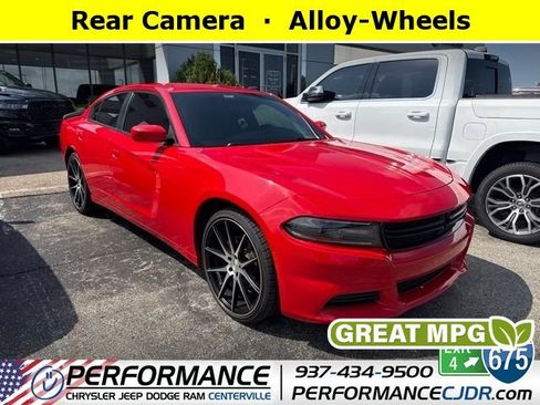 Used 2022 Dodge Charger SXT RWD image 1