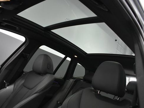 Used 2024 BMW X3 xDrive30i image 17