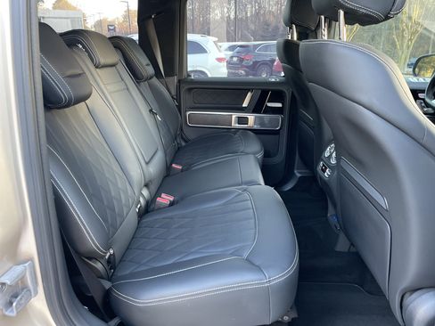 Certified 2025 Mercedes-Benz G 63 AMG 4MATIC image 43