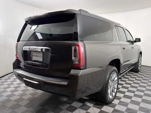 Used 2019 GMC Yukon XL Denali w/ Open Road Package AWD/4WD image 6