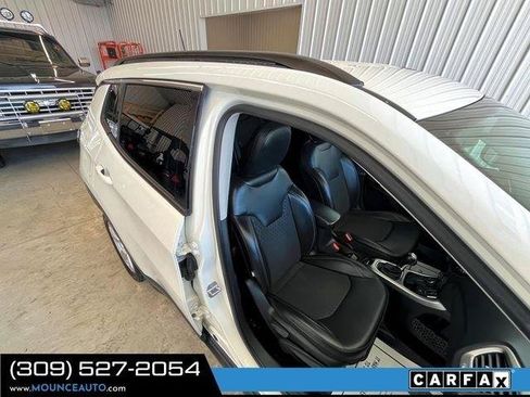 Used 2019 Jeep Compass Latitude w/ Safety & Security Group AWD/4WD image 6