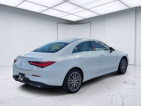 Used 2025 Mercedes-Benz CLA 250 image 4
