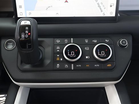 New 2025 Land Rover Defender 130 S image 27