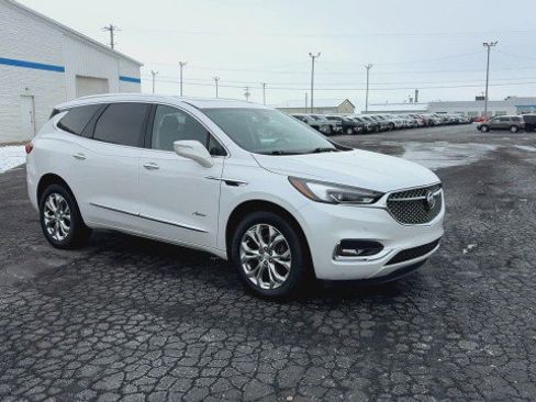 Used 2020 Buick Enclave Avenir w/ LPO, Floor Liner Package image 2