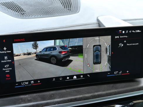 Used 2026 BMW X5 xDrive40i w/ Premium Package image 30