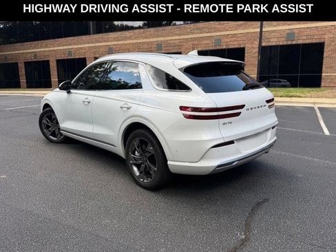 Used 2025 Genesis Electrified GV70 w/ Prestige Package AWD/4WD image 3