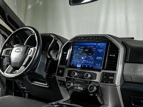 Used 2022 Ford F250 Lariat w/ Tremor Off-Road Package image 22