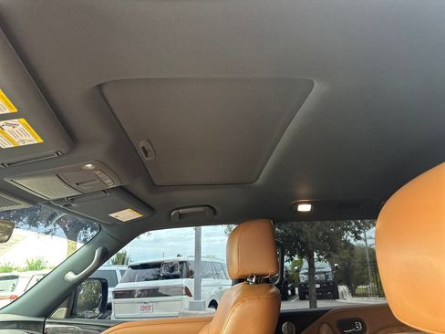 Used 2023 INFINITI QX80 Sensory w/ Cargo Package AWD/4WD image 28