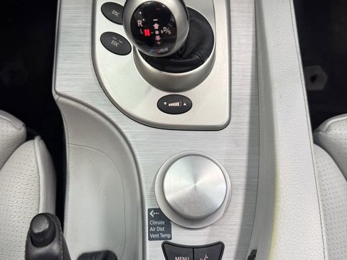 Used 2006 BMW M5 RWD image 26