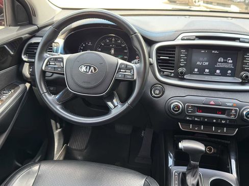 Used 2019 Kia Sorento EX FWD image 24