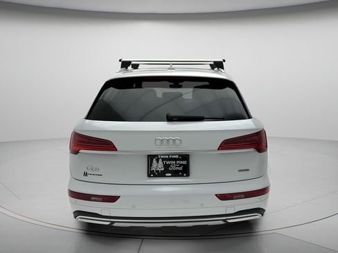 Used 2023 Audi Q5 2.0T Premium w/ Convenience Package AWD/4WD image 7