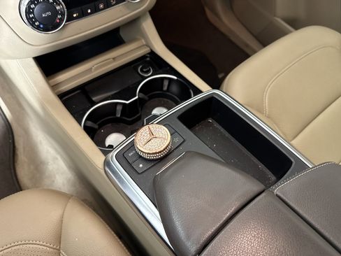 Used 2014 Mercedes-Benz ML 350 4MATIC image 26