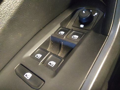 Used 2019 Volkswagen Jetta SE image 27