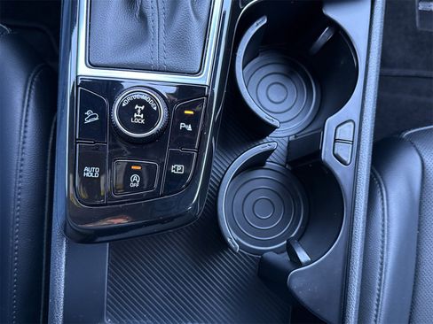 Used 2023 Kia Sportage X-Line w/ X-Line Premium Package image 32