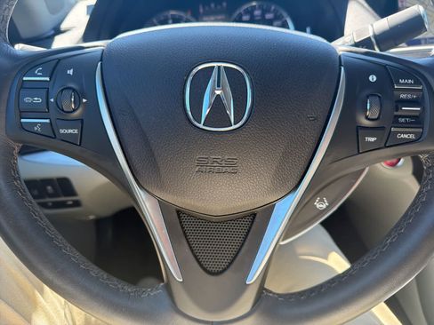 Used 2017 Acura TLX w/ Technology Package FWD image 20