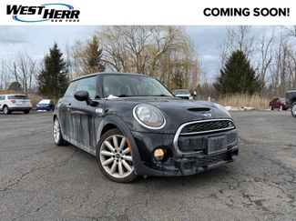 Used 2018 MINI Cooper S video 1