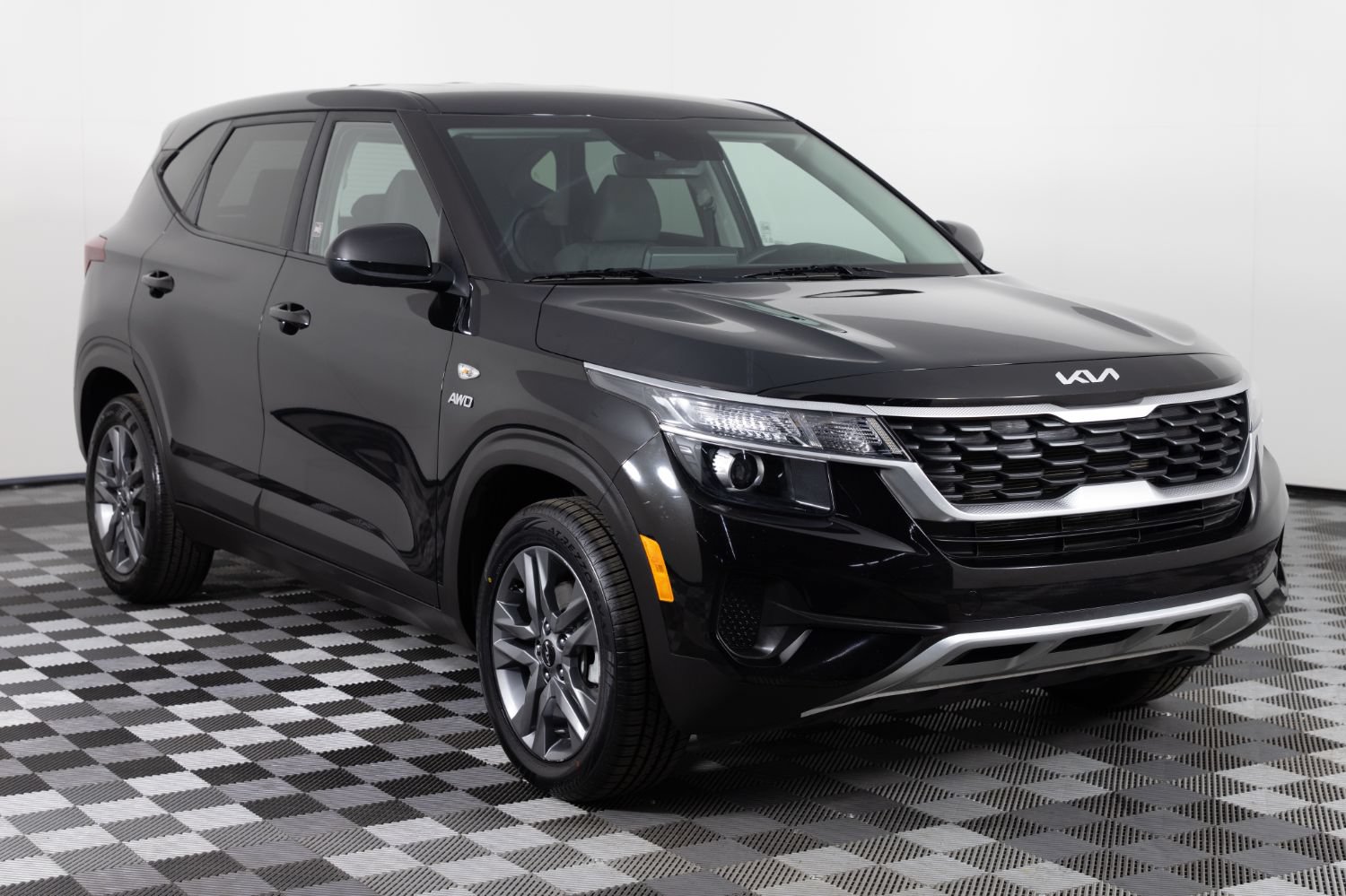 Used 2022 Kia Seltos LX AWD/4WD image 11