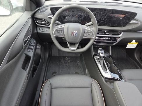 New 2026 Buick Envista Avenir image 32