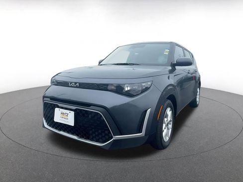 Used 2025 Kia Soul LX w/ LX Technology Package image 7