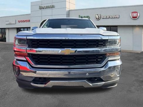 Used 2018 Chevrolet Silverado 1500 LT AWD/4WD image 2