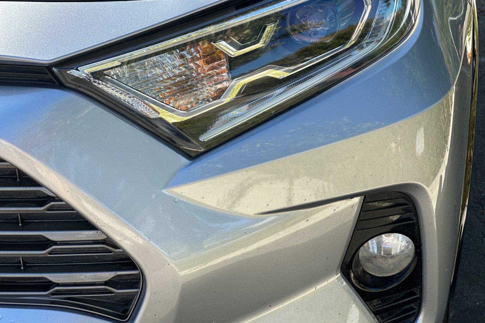 Used 2019 Toyota RAV4 XSE w/ Carpet Mat Package AWD/4WD image 51