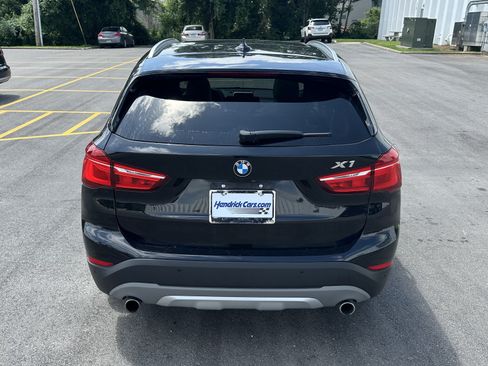Used 2017 BMW X1 xDrive28i AWD/4WD image 9