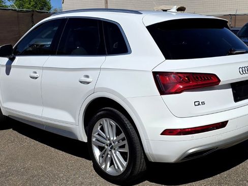 Used 2018 Audi Q5 2.0T Premium Plus w/ Premium Plus Package AWD/4WD image 5