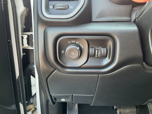 Used 2019 RAM 2500 Tradesman AWD/4WD image 18