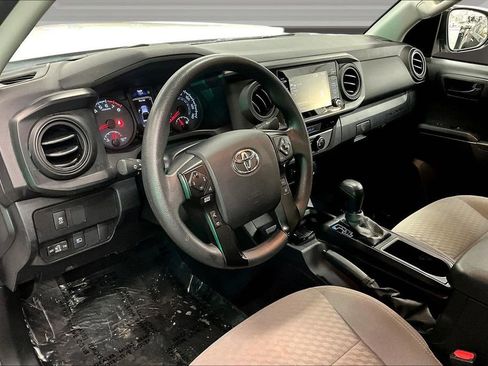 Used 2023 Toyota Tacoma SR AWD/4WD image 18