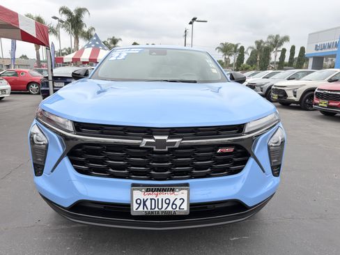 Used 2024 Chevrolet Trax RS FWD image 39