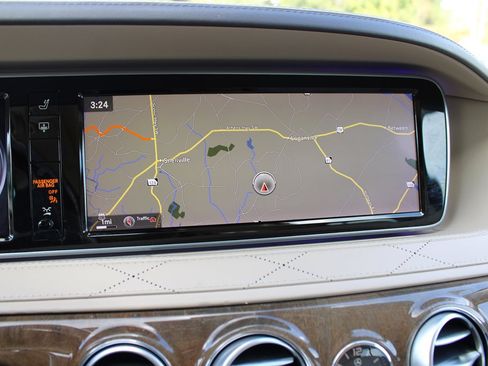 Used 2014 Mercedes-Benz S 550 Sedan image 29
