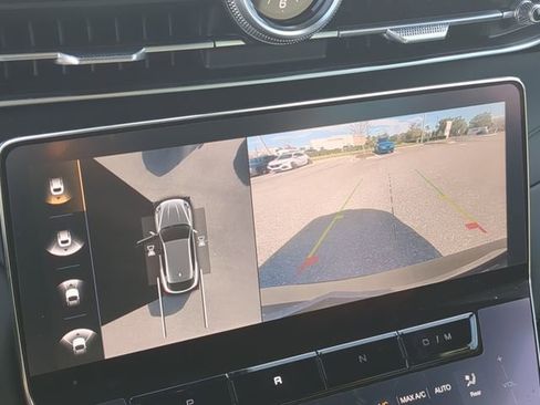 New 2025 Maserati Grecale Modena image 24