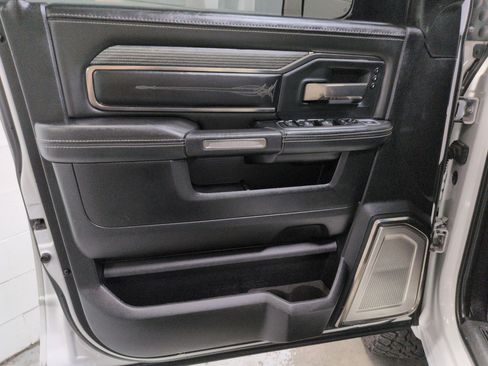 Used 2020 RAM 2500 Limited AWD/4WD image 15