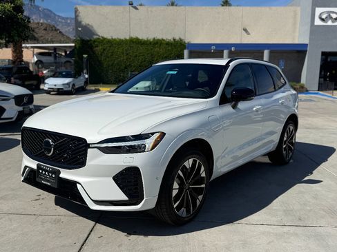 New 2026 Volvo XC60 T8 Plus w/ Protection Package Premier AWD/4WD image 3