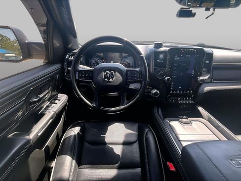 Used 2022 RAM 1500 Limited AWD/4WD image 6