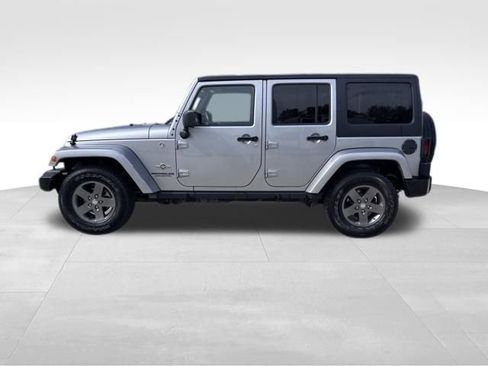 Used 2015 Jeep Wrangler Unlimited Sport AWD/4WD image 2