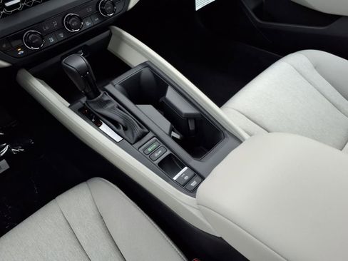 New 2025 Honda Accord SE image 17