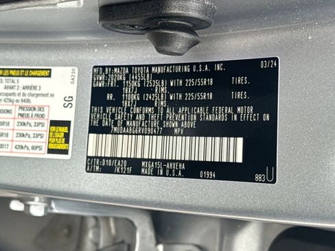 Used 2024 Toyota Corolla Cross XLE w/ Convenience Package image 45