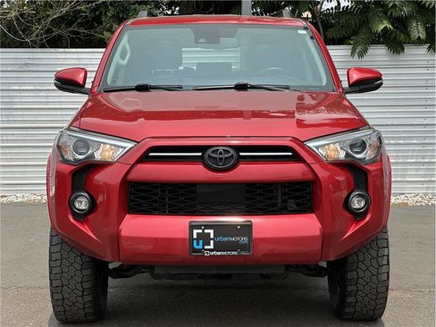 Used 2021 Toyota 4Runner SR5 Premium w/ Moonroof Package AWD/4WD image 7