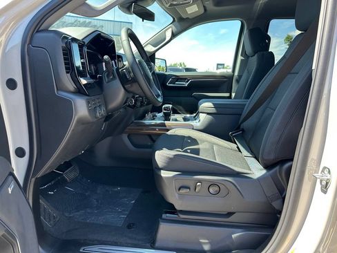 New 2026 Chevrolet Silverado 1500 RST w/ Z71 Off-Road Package AWD/4WD image 12