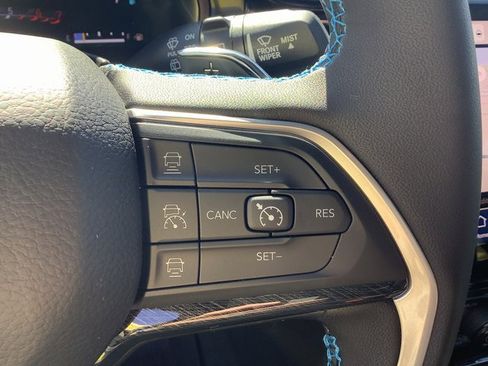 New 2024 Jeep Grand Cherokee Trailhawk image 11