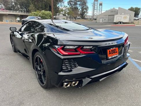 Used 2024 Chevrolet Corvette Stingray Coupe w/ 1LT RWD image 9