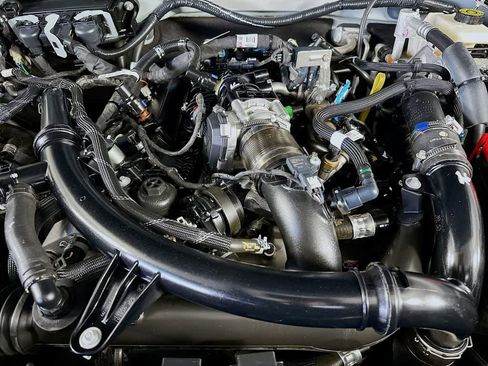 Certified 2023 Ford Bronco Wildtrak image 9