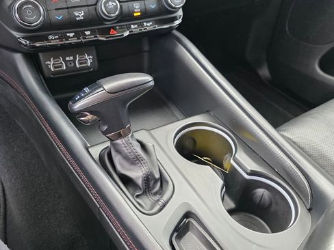 Used 2024 Dodge Durango GT image 22