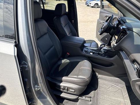Certified 2023 Chevrolet Traverse RS w/ LPO, Floor Liner Package AWD/4WD image 18